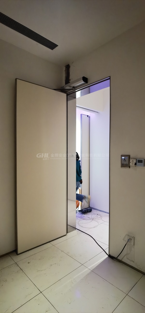 殘疾人衛(wèi)生間開(kāi)門(mén)機(jī)