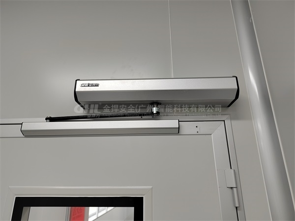 金捍力90度自動開關門機