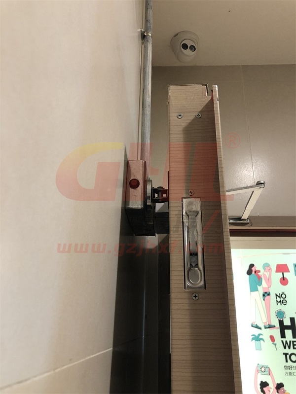 金捍力GHL-300型電磁釋放器安裝實(shí)拍