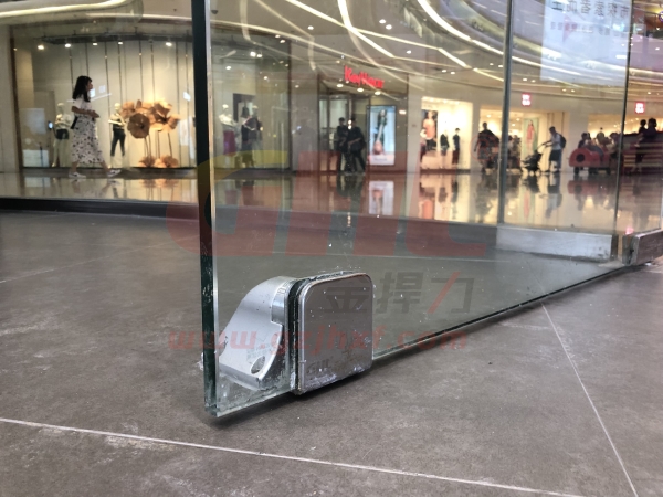 萬達(dá)廣場安裝電磁門吸