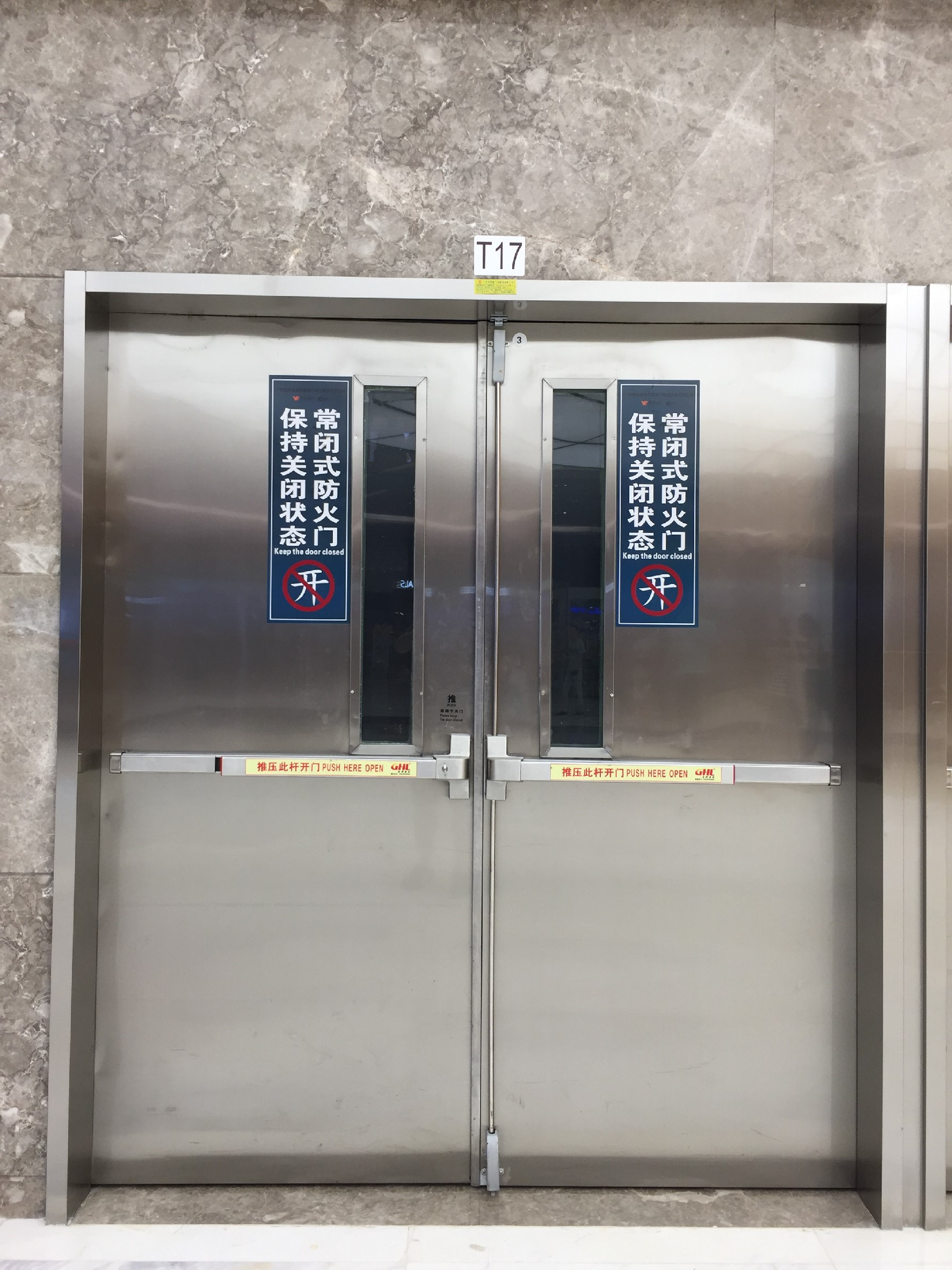 16人死亡！只因這里被鎖住